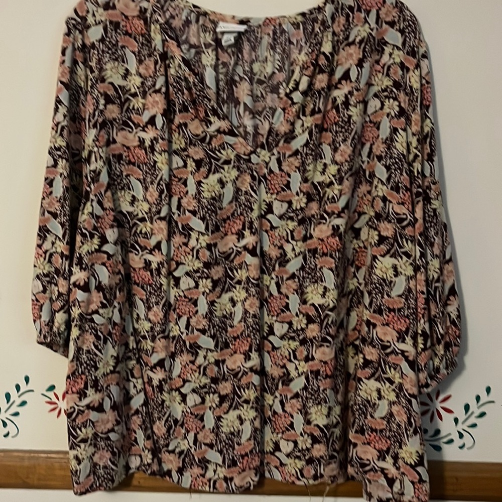 Ava&Viv brown with flowers blouse